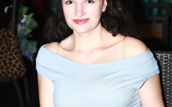 AV天堂午夜精品一区